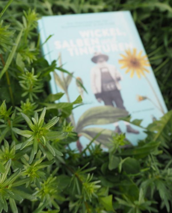 goodblog Gewinnspiel: Kräuterbücher als Nachschlagewerke - Achmüller: Wickel, Salben und Tinkturen