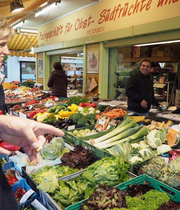goodblog für visitlinz: Linzer Südbahnhofmarkt