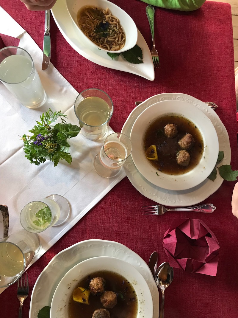 goodblog in Osttirol: Kräuterwirtshaus Strumerhof - Frittatensuppe